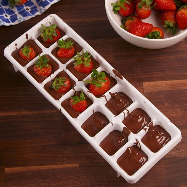 Chocolate Covered Strawberry Cubes