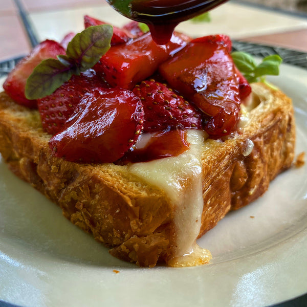 Strawberry Toast