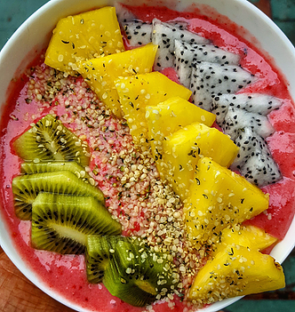 Tropical Fruit Smoothie Bowl