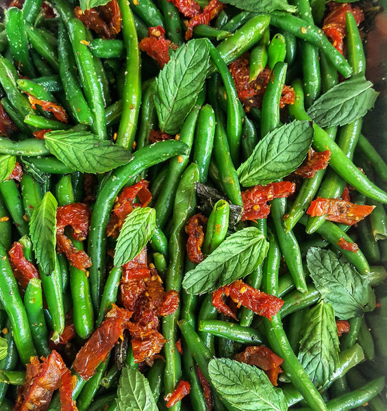 Green Beans with Sundried Tomatoes and Mint